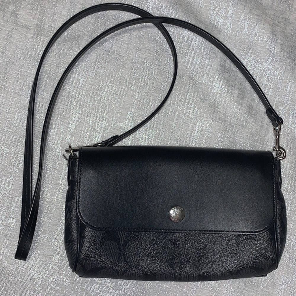 Coach crossbody purse